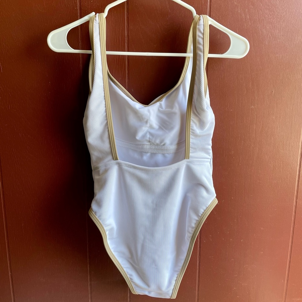 LainSnow Ocean Isle one piece in Coconut (white), size M